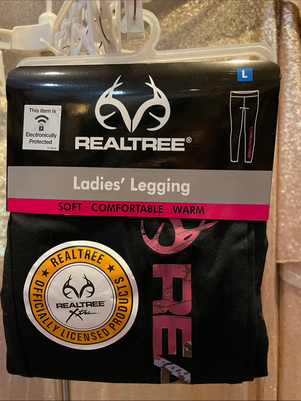 Realtree Black Ladies' Leggings with Pink Logo Accent